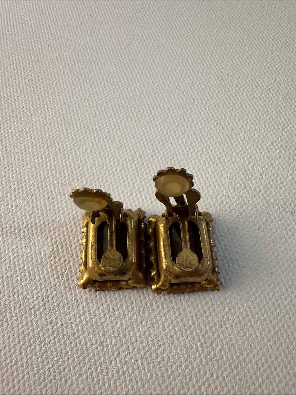 Vintage Original by Robert Amethyst Glass Emerald Cut Rhinestone Clip Earrings - Picture 3 of 12